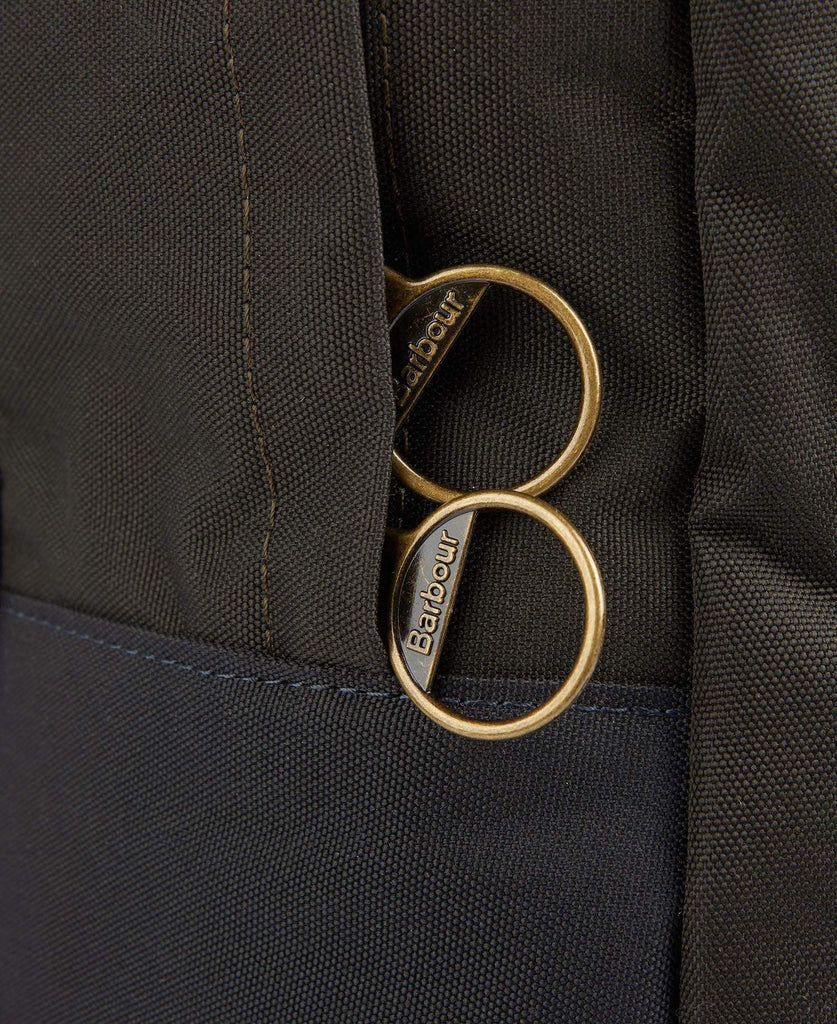 Barbour Bakpoki - Highfield Canvas Backpack - Navy/Olive