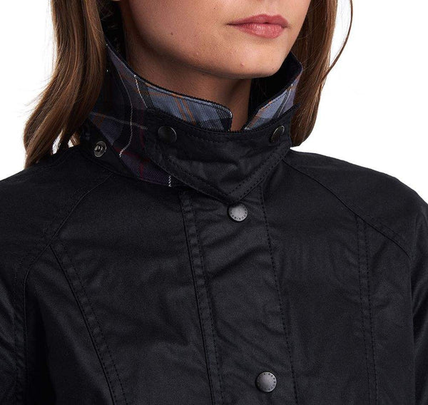 Barbour Vaxjakki - Classic Beadnell - Dömu - Black