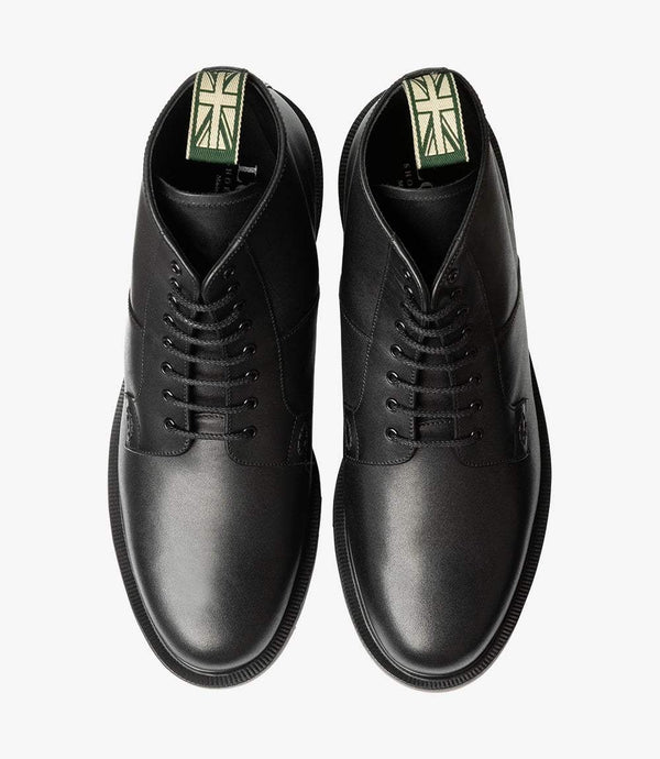 Loake Leðurskór - Niro Derby Boot - Black